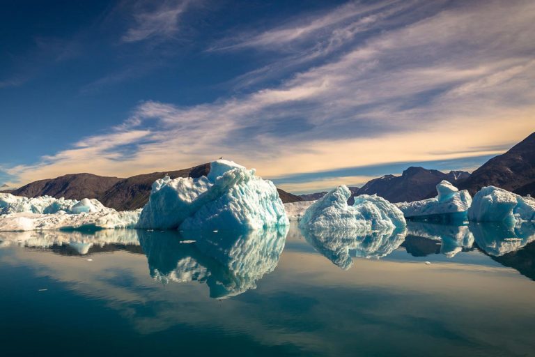 Icebergs in Greenland: Breathtaking photos show their true beauty (2023)