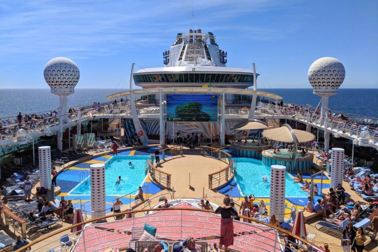 Royal Caribbean's Independence Of The Seas Review (2024 Update)